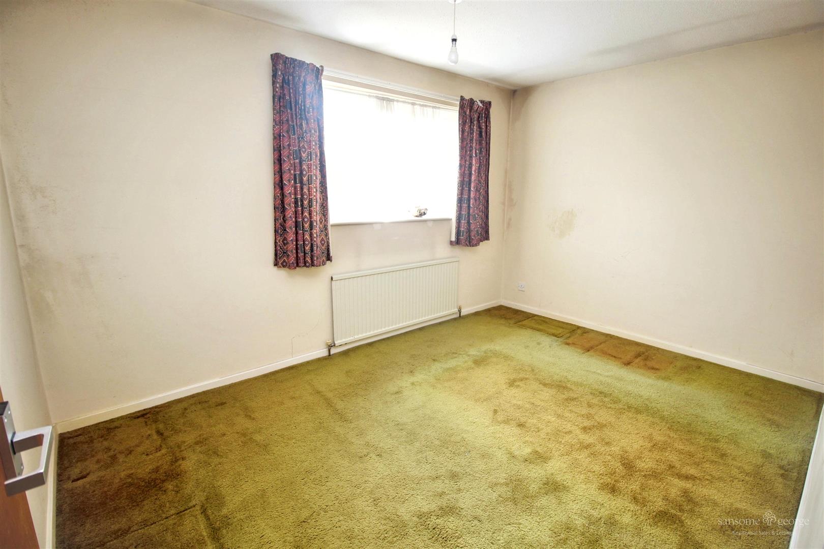 Warley Rise, Tilehurst, Reading